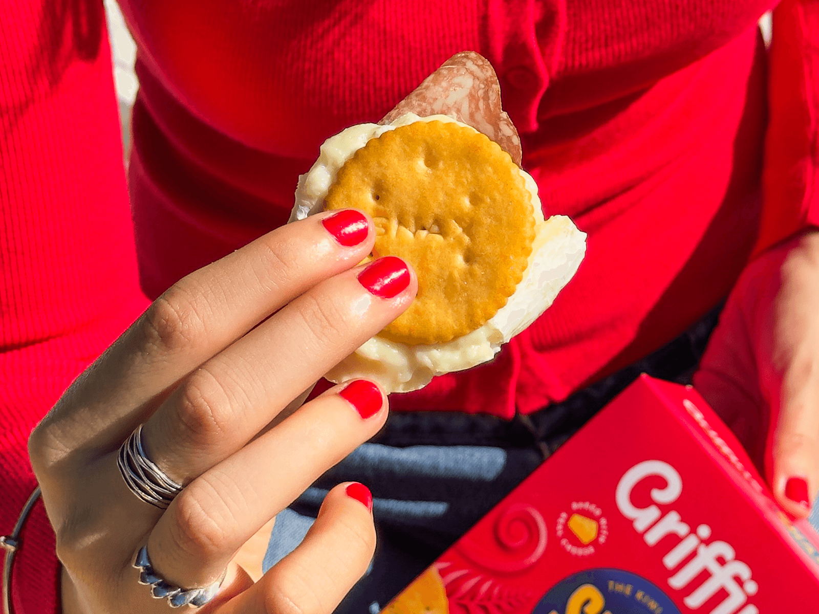 GriffinsSnax 1696 1600x1200 v2